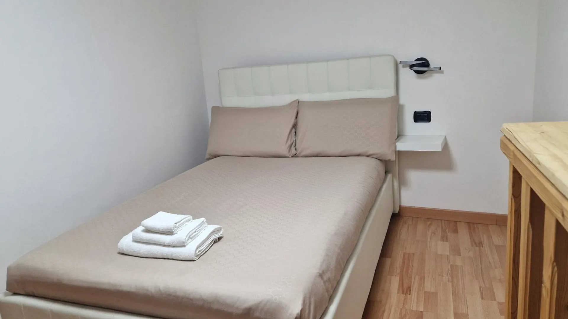 Salette Home Katanya Daire