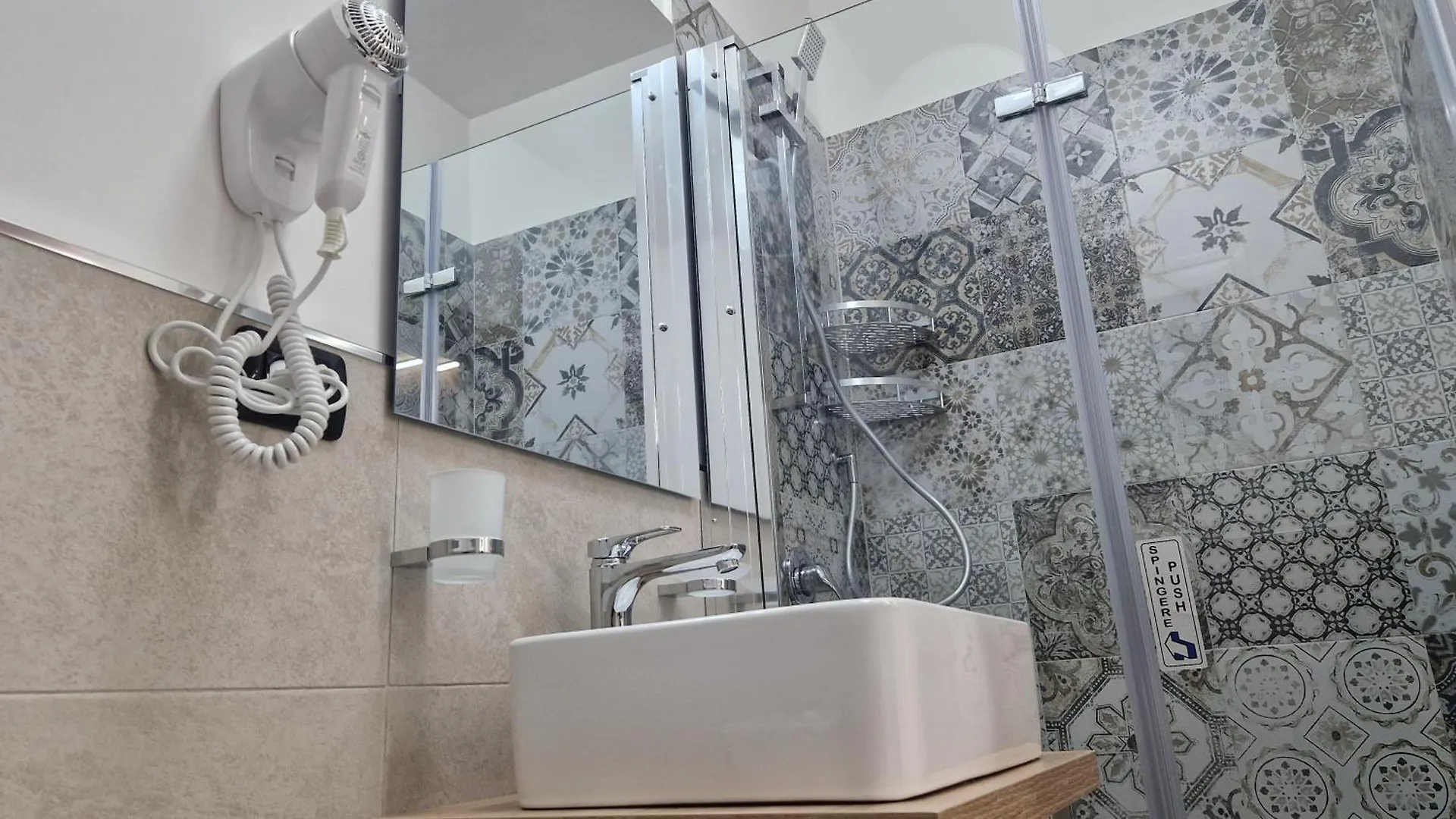 Daire Salette Home Katanya