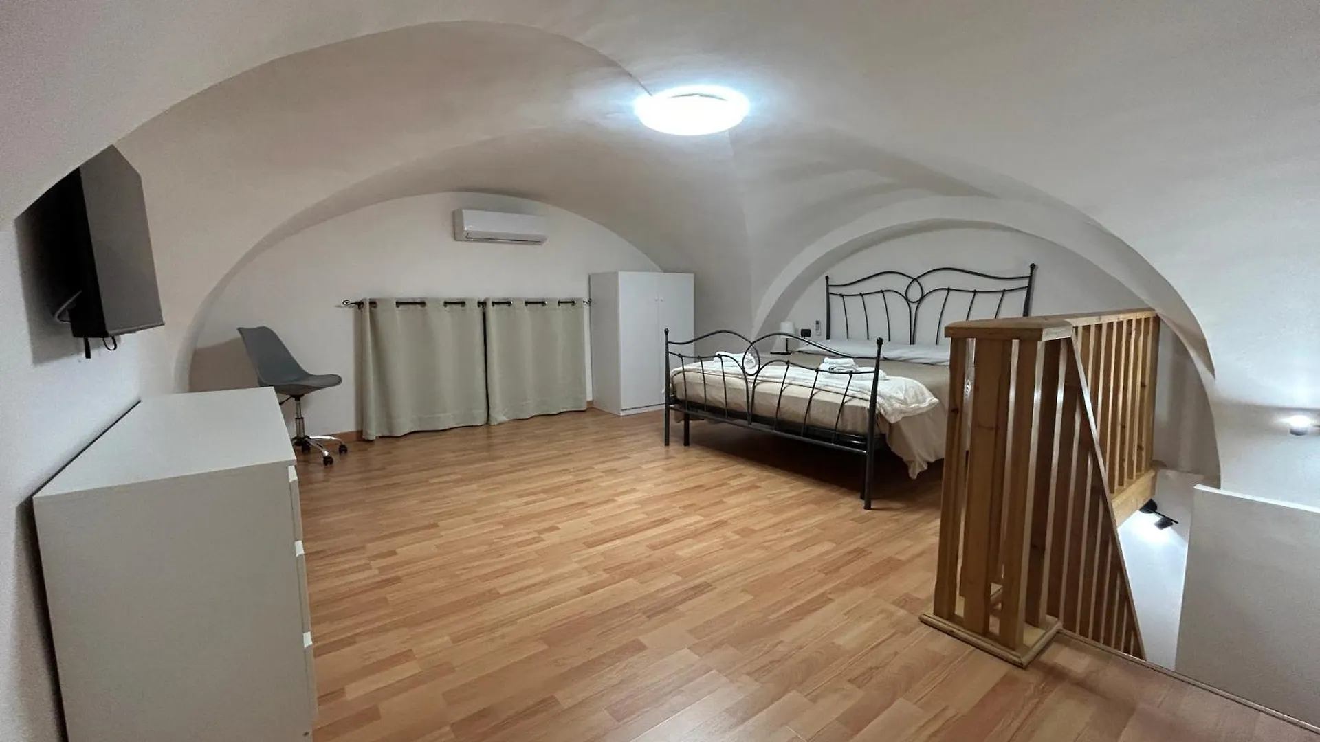 Salette Home Katanya