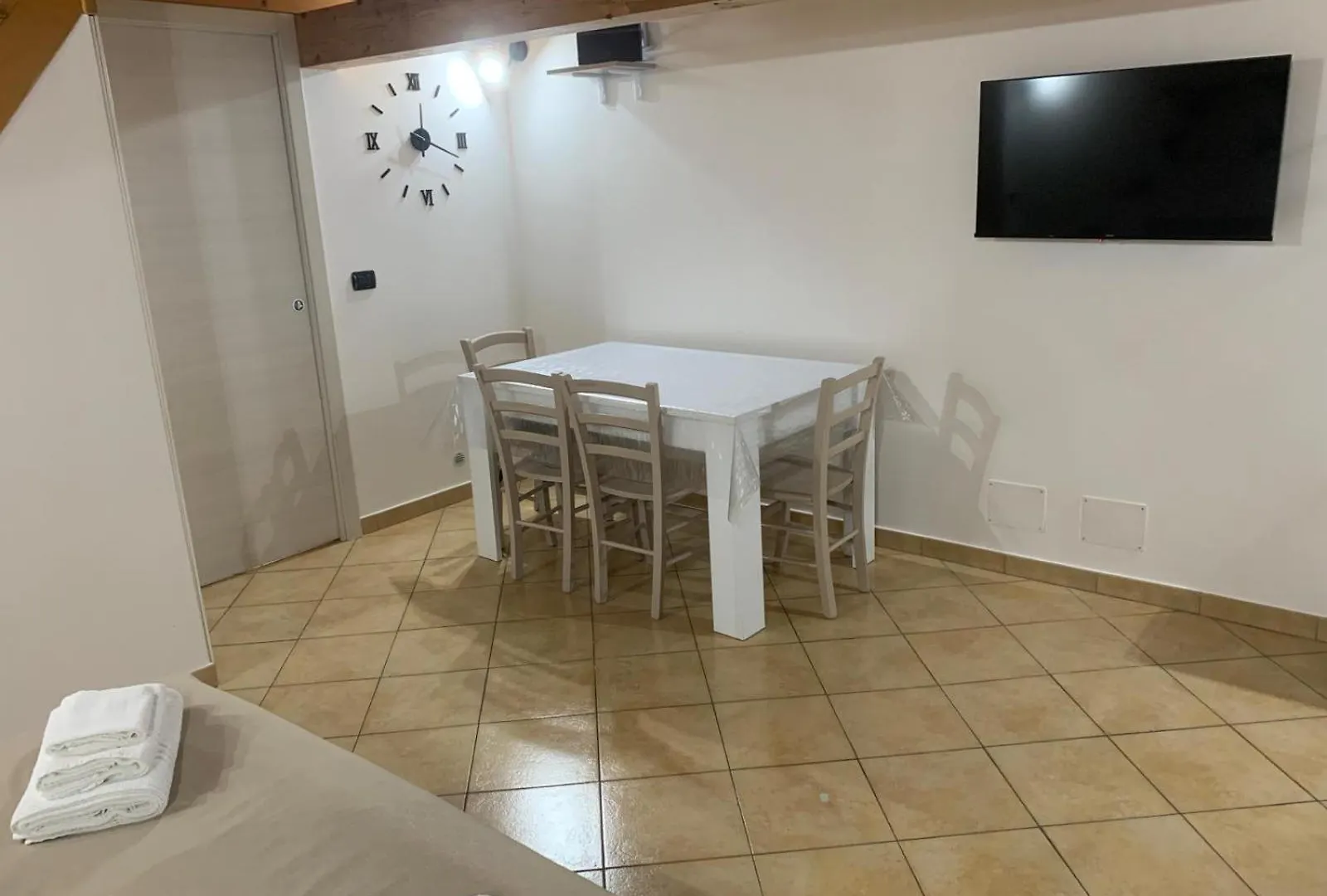 Salette Home Katanya 0*,  İtalya