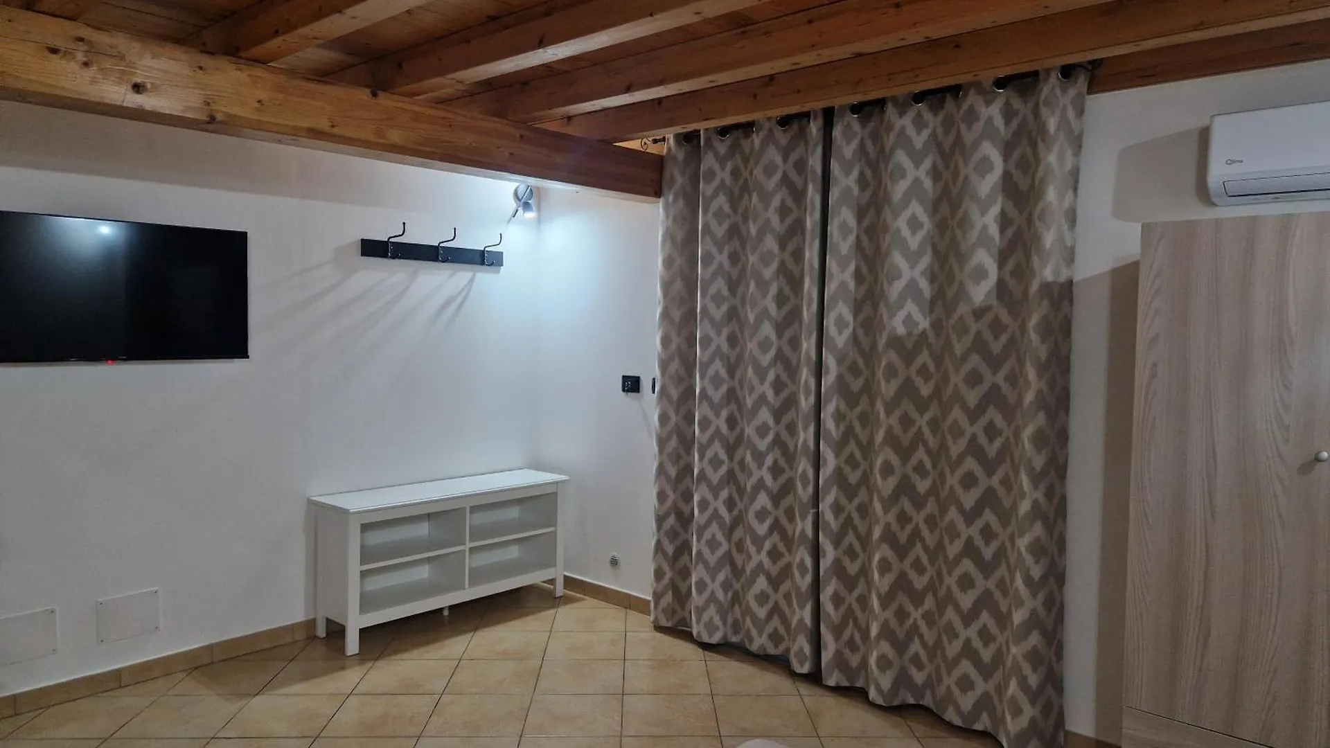 Daire Salette Home Katanya İtalya